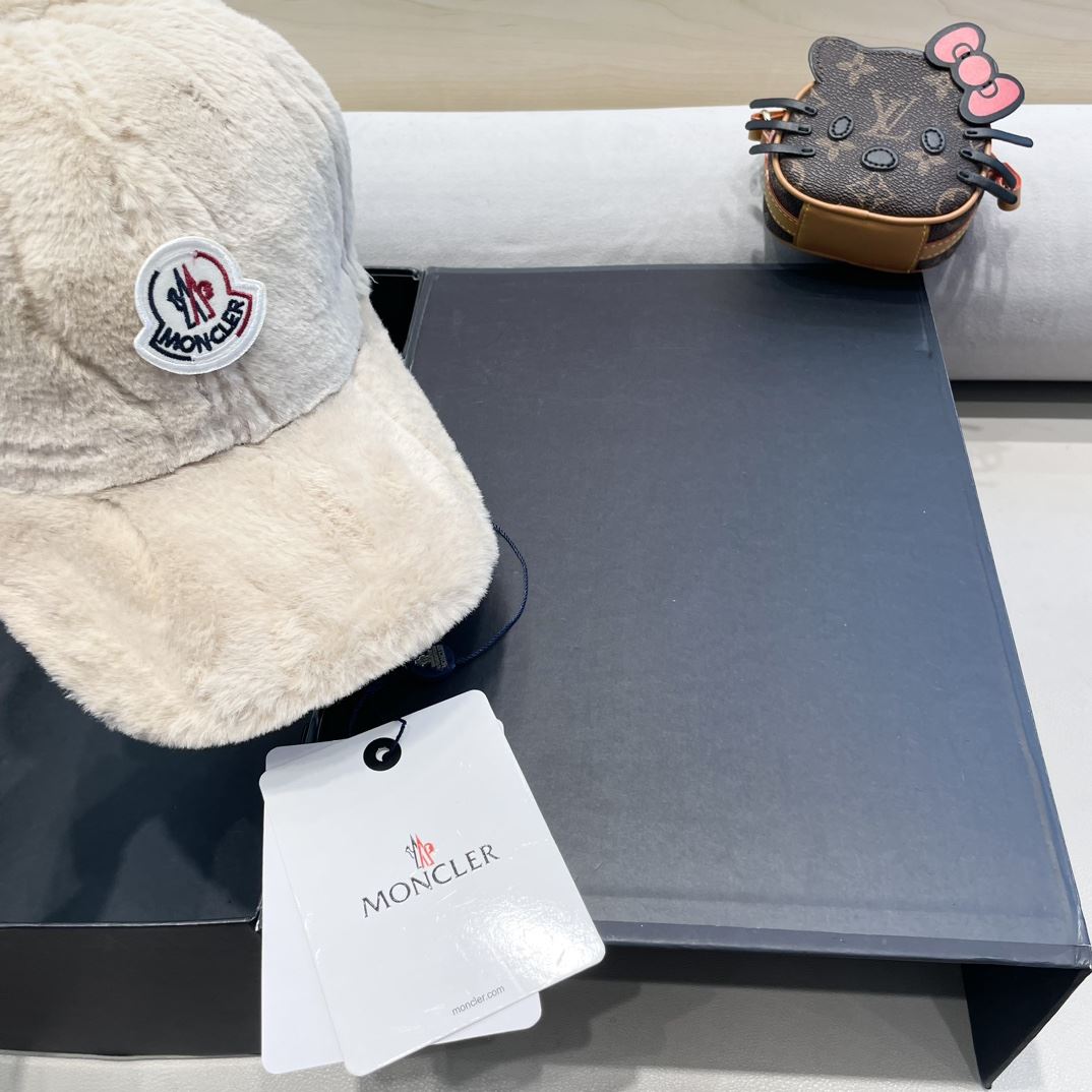 Moncler Caps